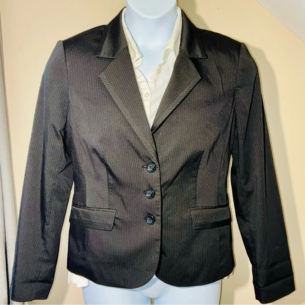 The Limited Black Pinstripe Blazer Women's 14 Jacket 3-Button Lined Career